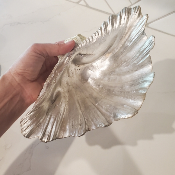 Pottery Barn Shell - Picture 3 of 3